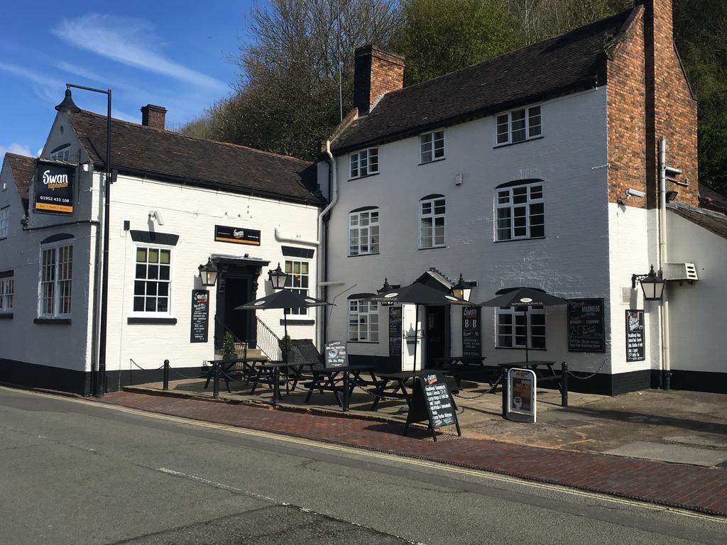 The Swan Taphouse Bed & Breakfast Ironbridge Bagian luar foto